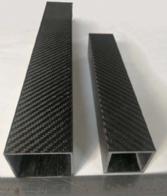 Glossy square carbon fiber tube
